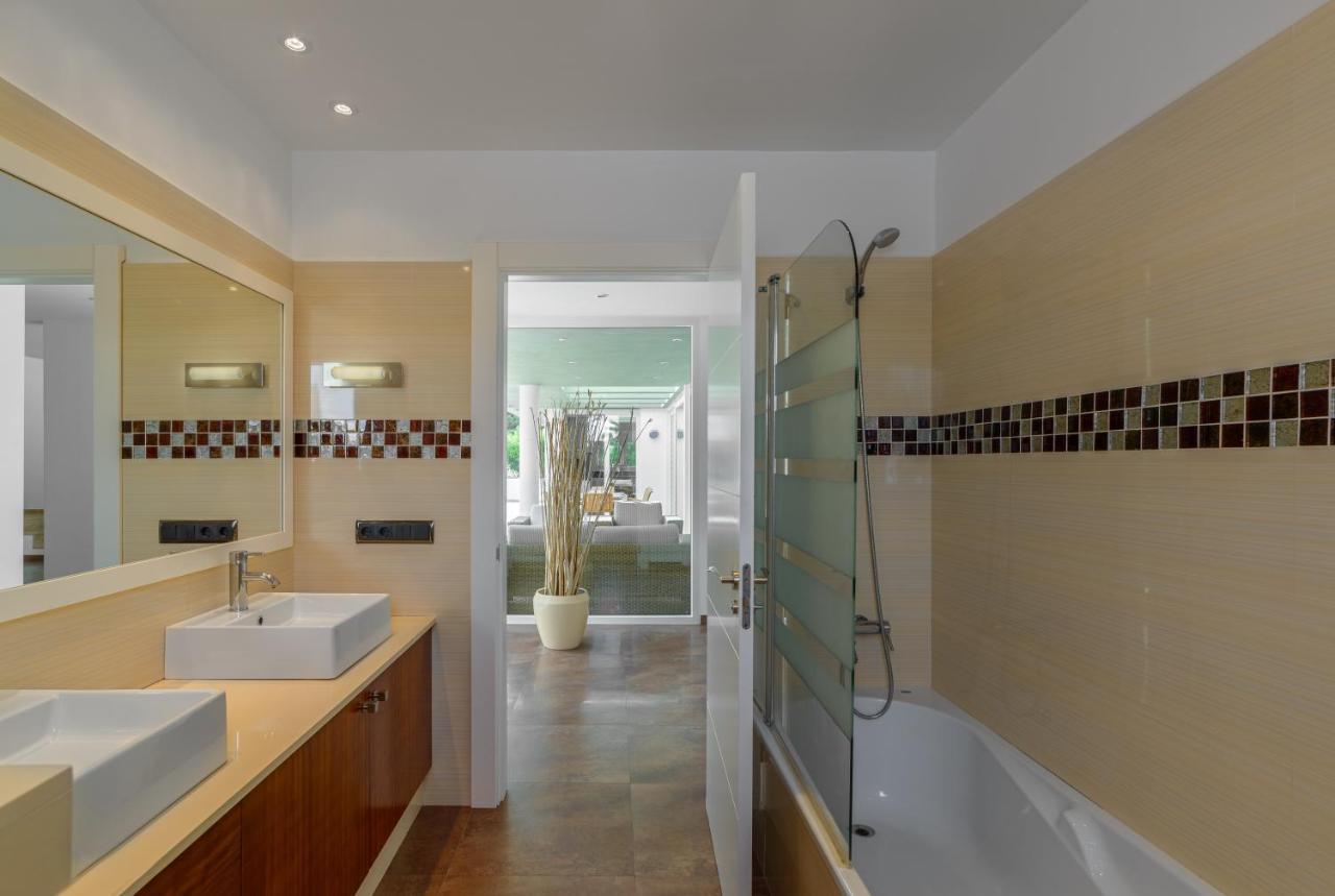 Villa Santandria Grupo Seranova Luxury Hotel ซิวตาเดญา ภายนอก รูปภาพ